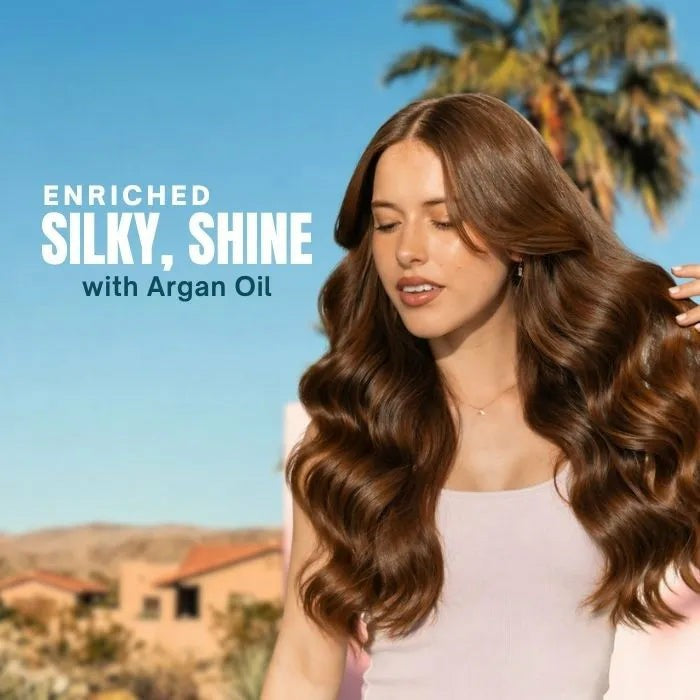 Shine Bright Shampoo
– The Beachwaver Co.