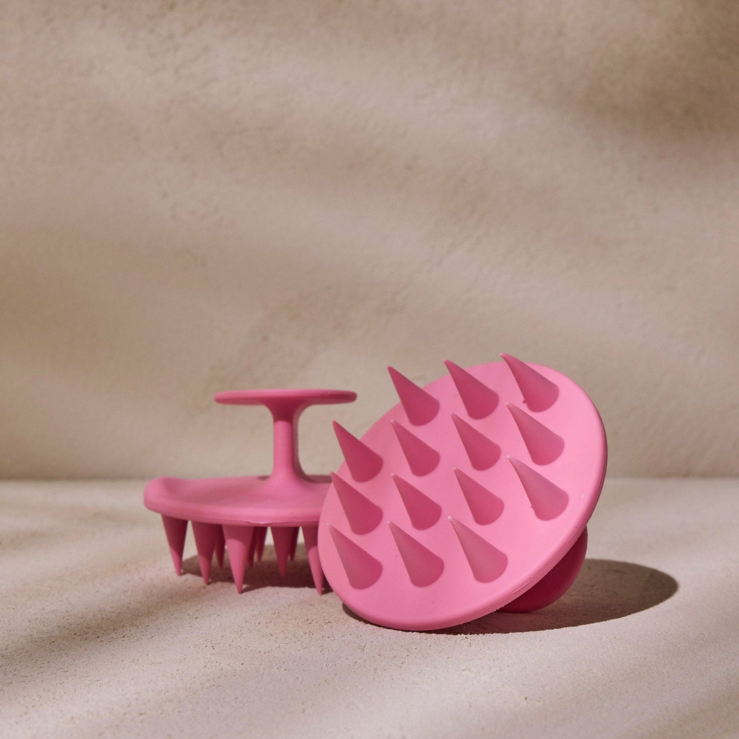 Scalp Massager - Small
– The Beachwaver Co.